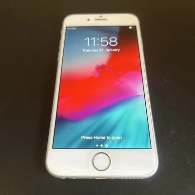 Apple iPhone 6 (Unlocked) 16gb in Silver -    Used.       (DK728) - Image 1 of 4