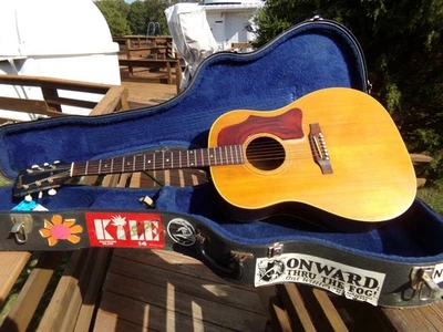 Original 1966-67 Gibson J-50 - Natural finish, very good original condition. - Image 1 of 4