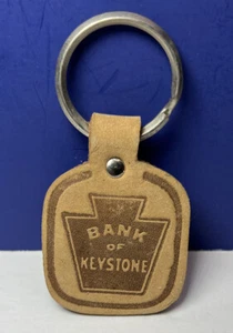 Vintage Bank of Keystone Embossed Leather Keychain Key Ring - Picture 1 of 4