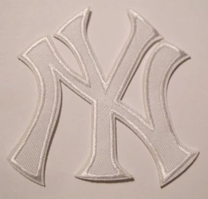 New York Yankees NY Embroidered PATCH~3 1/2" x 3"~Iron or Sew On~MLB~ - Picture 1 of 1