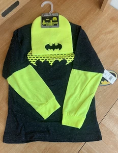 BATMAN BOYS BEANIE AND SHIRT SET Size 6/7 - Picture 1 of 2
