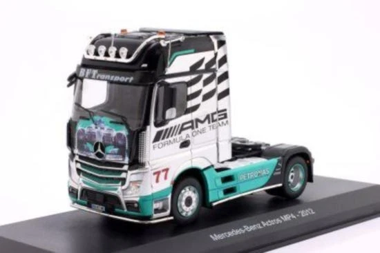 ATLAS Camión Hachette 1:43 Mercedes-Benz Actros MP4 (2012) - AMG Petronas