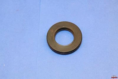 NOS Honda CA100 CA102 CA105 CA CM91 S65 Rear Wheel Oil Seal 91253-030-000 - Image 1 of 4