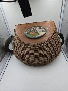 Edgewater Lodge Fishing Creel Wicker Basket With Strap - Picture 1 of 20