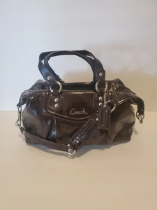 Neu mit Etikett Coach braune Ashley Lack-SCHULTERTASCHE F20451 398 $  - Bild 1 von 7