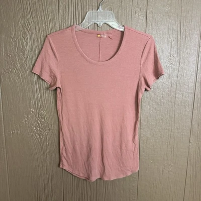 Camiseta de Entrenamiento Zella Tejida Acanalada Rosa Manga Corta Talla M Cuello Redondo Atlética Foto 1 de 4