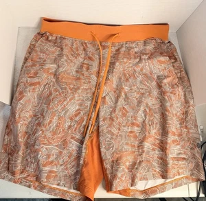 Lululemon T.H.E. Pantaloncini corti 7” senza fodera uomo taglia M stampa arancione sfoderati - Foto 1 di 4