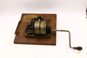 Vintage Victor Victrola Phonograph Crank assembly Partial Machine Untested Parts - Picture 1 of 10