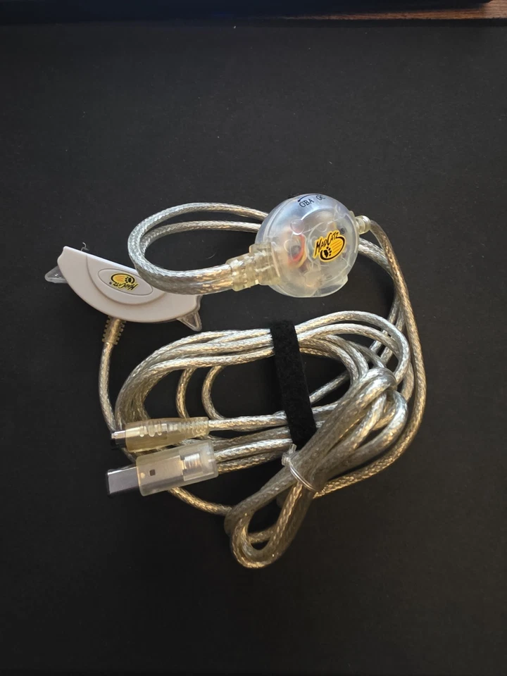 Cable de transferencia Mad Catz Link Game Boy Advance GBA cable plateado transparente Foto 1 de 1