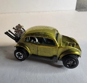 Johnny Lightning Topper Bug Bomb 1970 Olive Green - Picture 1 of 5
