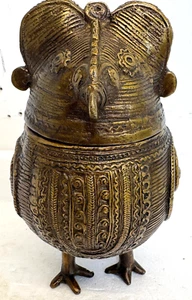 Kolonial Raj antike indische Bronze Dhokra Eule Schatulle / Behälter mit Klappdeckel - Bild 1 von 5