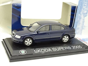 Abrex 1/43 - Skoda Superb Bleue 2005 - Picture 1 of 1