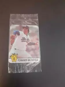 1987-Hostess-Superstar Series-Los Angeles Dodgers-Fernando Valenzuela Sticker. - Picture 1 of 2
