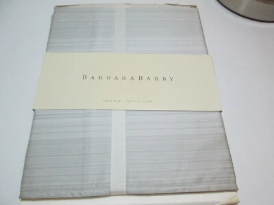 Nuevo Barbara Barry SHIMMER - Spa Queen Sham ~ Raya Gris Claro $150 Foto 1 de 4