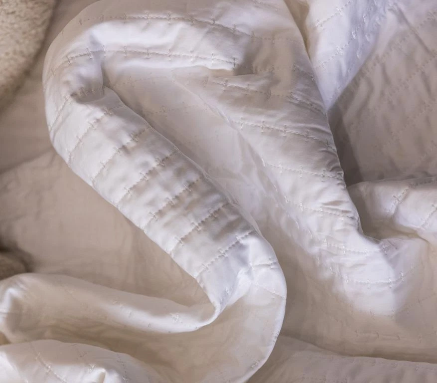 DREAMFIT DEGREE 5 BAMBOO RICH NATURALLY COOLING SHEET SET WHITE COLOR