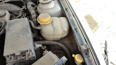 2000-04 Saturn L100 reservatório de líquido de arrefecimento radiador tanque de transbordamento garrafa fabricante de equipamento original 22681006 - Imagem 1 de 4