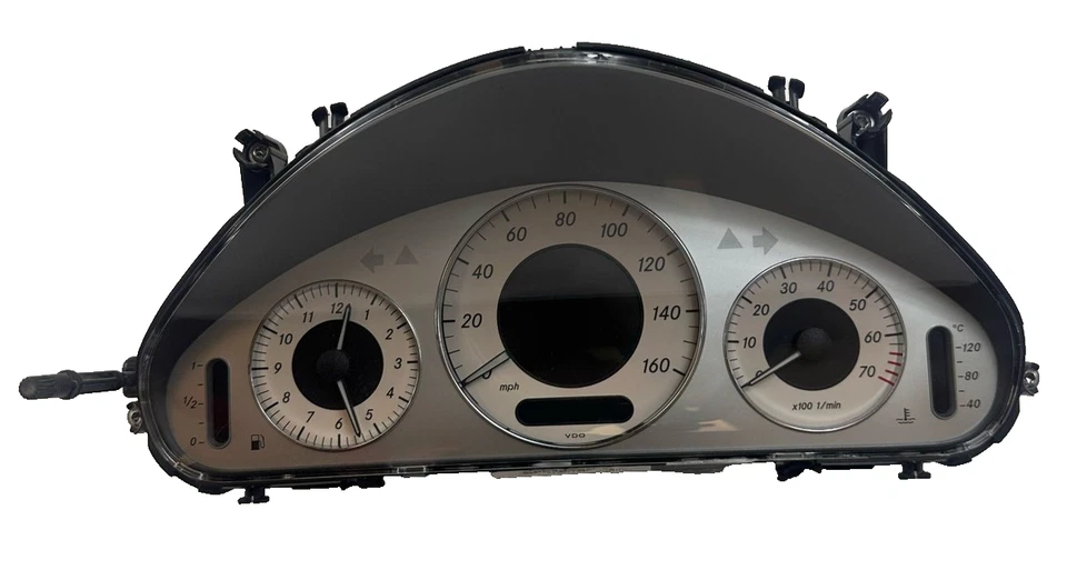 07-08 Mercedes Benz E350 OEM W211 E280 E550 Velocímetro Instrumento Cluster Medidor Foto 1 de 4