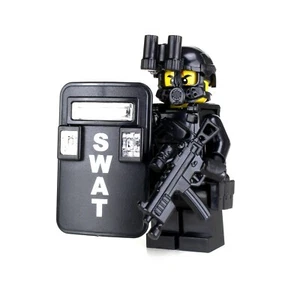 Minifigura de oficial de policía SWAT Pointman (SKU50) hecha con minifigura LEGO® real - Imagen 1 de 5