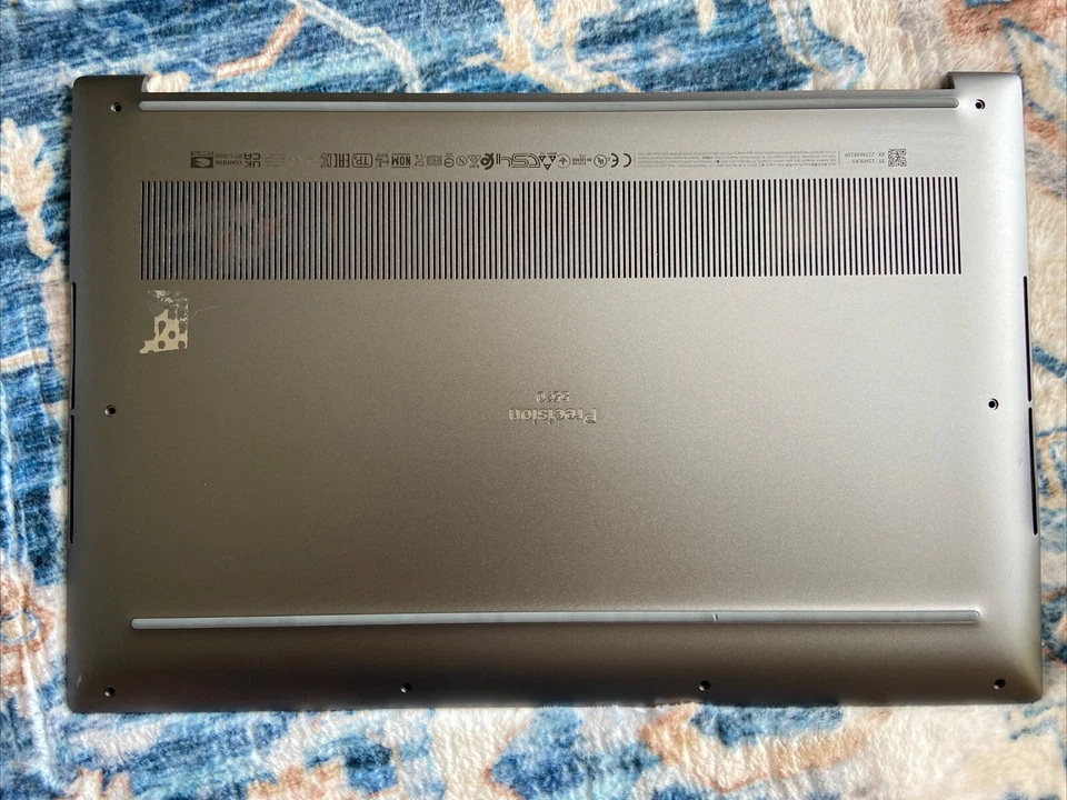 Dell Precision 5570 15 M5570 cubierta inferior carcasa trasera 0G14CP BC2 Foto 1 de 4