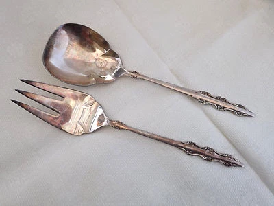 International Empress Casserole Berry Spoon Meat Fork Deep Silver Plate 1969  - Изображение 1 из 4