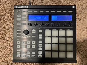Native Instruments Maschine MK2 Groove Production Studio - Black - Picture 1 of 2