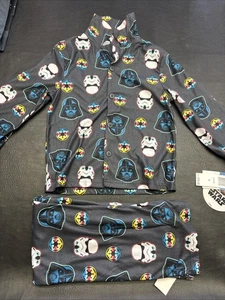 star wars Schlafanzug 2 teiliges Set Gr. 6 Neu - Bild 1 von 3