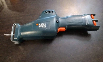 BLACK & DECKER VP650 7.2v Cordless Versa-Pak Reciprocal Saw TOOL ONLY Works - Image 1 of 4