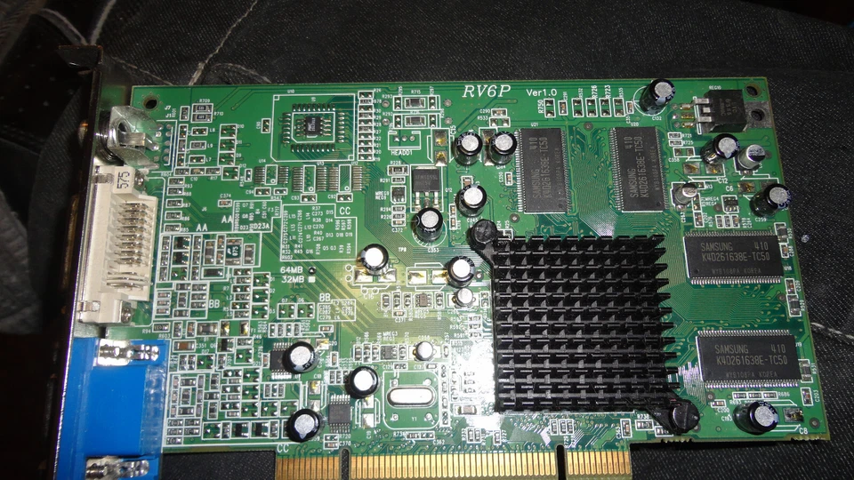 PCI Radeon 7000 64mb DDR Memory Graphics Card BEEN TESTED! - Image 1 of 4