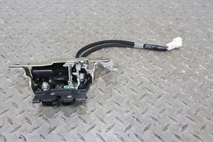 Pestillo de tapa de maletero/cubierta OEM 18-22 Lexus LC500 (probado) - Imagen 1 de 16