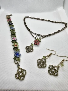 Peridot Celtic Brass 7" Bracelet 30" Necklace Earrings Enamel Vintage Negrin - Picture 1 of 6