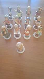 Lot of 13 Goebel club figures - Picture 1 of 6