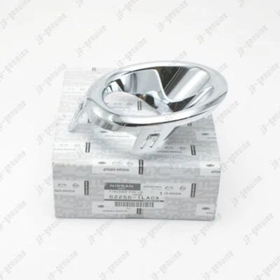 OEM Genuine NISSAN INFINITI QX56 QX80 62256-1LA0A Chrome Fog Light Bezel RH Side Foto 1 de 4