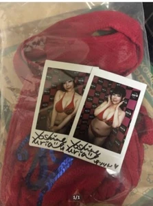 Yuria Yoshine Autographed Signed i Cheki Japanese sexy Idol with Costume Set - Picture 1 of 1