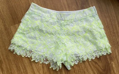 Wondaland white shorts with acid green lace detail size 8 - Image 1 of 4