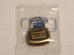 ABC League Award Most Improved Average Key Fob Bowling NEW! - Picture 1 of 3