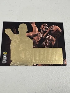 1995-96 UD Collectors Choice MICHAEL JORDAN #JC4 Jordan Collection Gold Foil - Picture 1 of 3