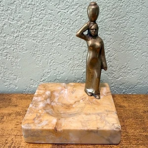 De Colección Rebekah at the Well Latón Art Deco Estatuilla Ónix Cenicero Baratija Plato Boho - Imagen 1 de 9