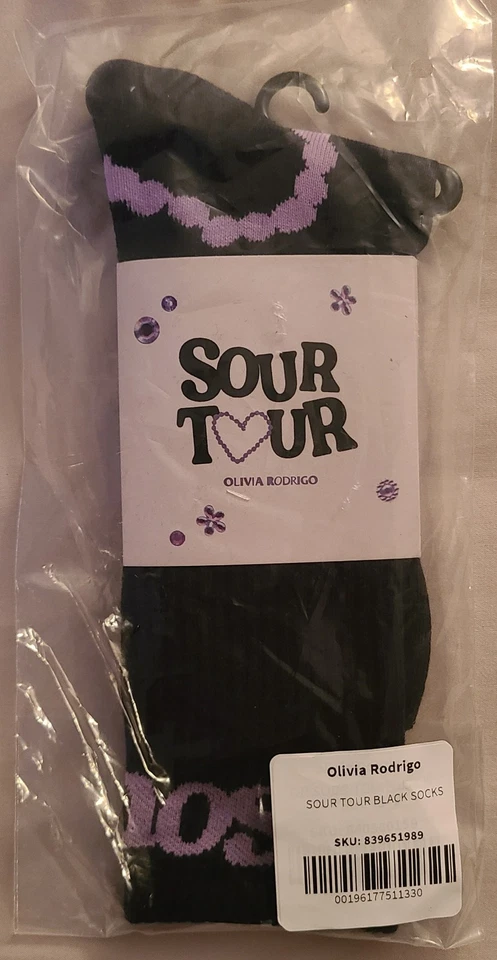 Calcetines negros Olivia Rodrigo Sour Tour Foto 1 de 3