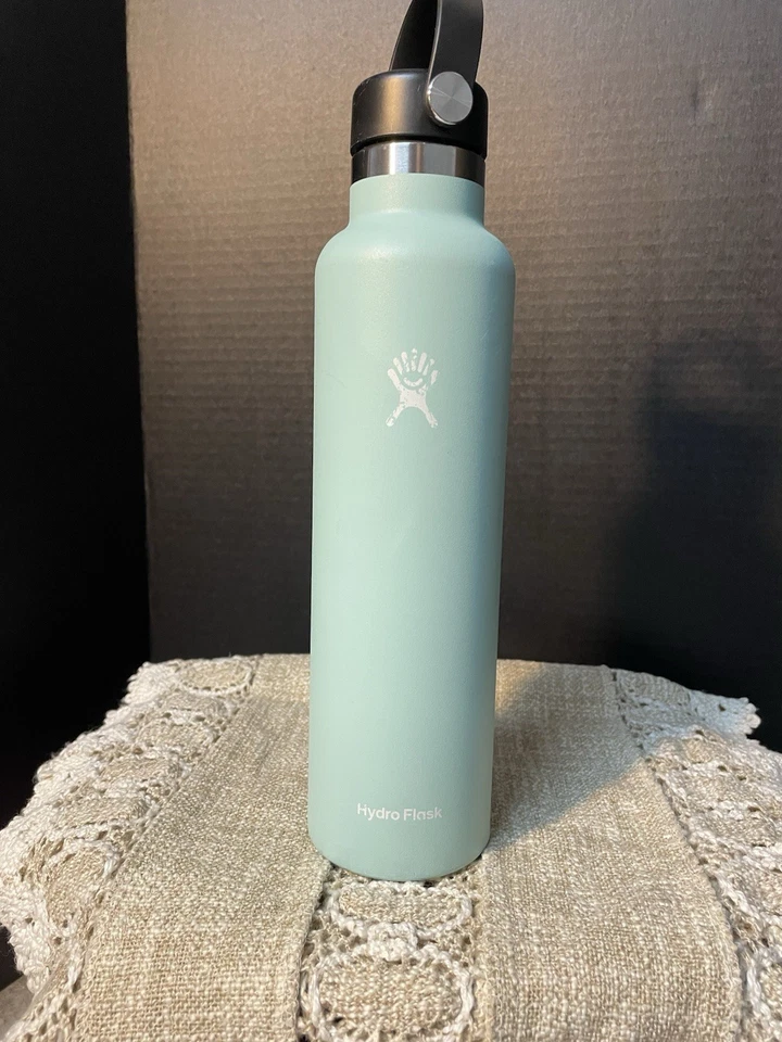 HydroFlask 24oz azul cielo doble pared aislado al vacío acero inoxidable  Foto 1 de 4