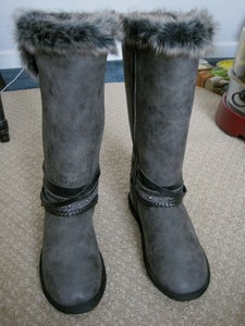 justfab gray boots