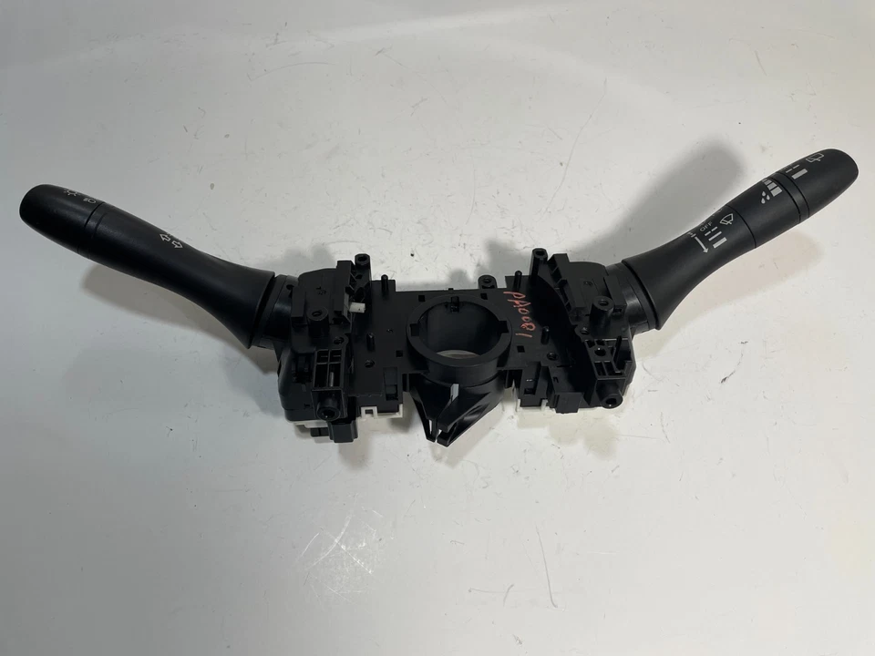 Nissan Rogue Sport 2018 faro señal de giro parabrisas limpiaparabrisas interruptor de control OEM Foto 1 de 4