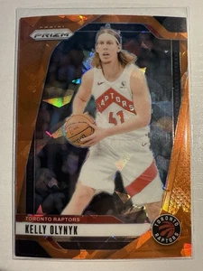 2024-25 Panini Prizm Kelly Olynyk Orange Cracked Ice #152 Toronto Raptors - Bild 1 von 2