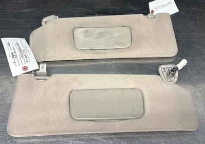 2002-2004 Toyota Avalon L&R Sun Visors Shade w. Vanity Mirror Illuminated Beige Foto 1 de 4