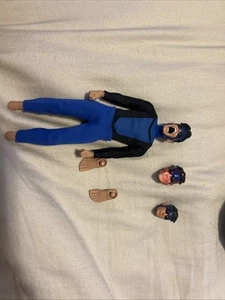 Invincible Figure - Picture 1 of 5