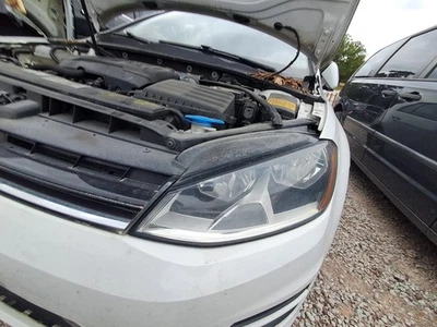 Conjunto de faros izquierdos usados se adapta a: Volkswagen Golf 2015 halógeno izquierdo grado A Foto 1 de 4