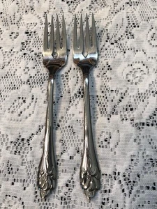 AMARYLLIS ONEIDA STAINLESS SALAD FORKS USA - Picture 1 of 1