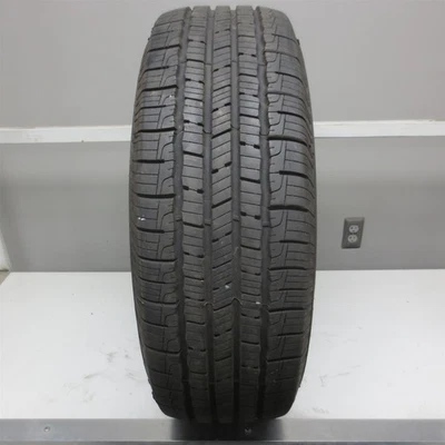235/65R17 Goodyear Reliant All-Season 104V Used Tire (10/32nd) (QTY 1) - Image 1 of 4