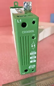 CD Automation CD3000S-1PH POWER MODULE THYRISTOR 3-30 VOLTS INPUT 240 VOLTS 25 A - Picture 1 of 10