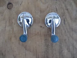 1955 1956 1957 58 CHEVY BUICK OLDSMOBILE WINDOW VENT CRANK HANDLES-PAIR 4151899 - Picture 1 of 18