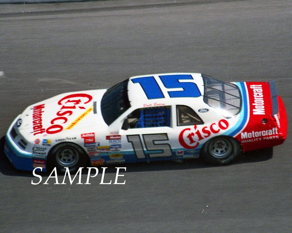 FOTO BRILLANTE 8X10 BRETT BODINE #15 CRISCO MOTORCRAFT FORD RACING AT DAYTONA #S3 Foto 1 de 1